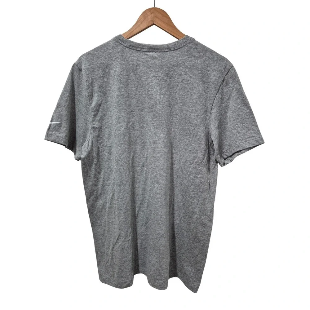 NWOT Men Nike New England Patriots‎ T-Shirt Size Medium Gray